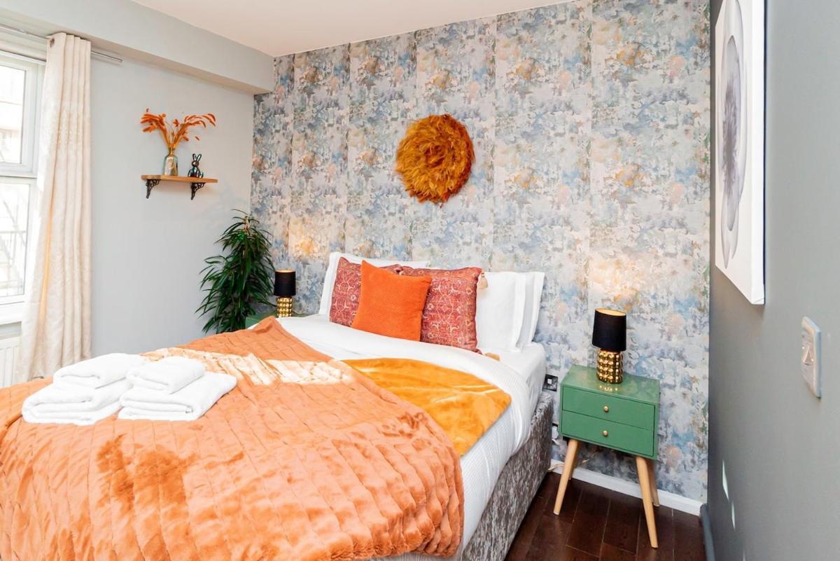 Stylish 2br Near Hyde Park & Museums, Kensington Appartamento Londra